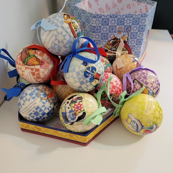 Vintage 2006 Jim Shore 12 Days of Christmas Ball Ornaments, set of 14 - Picture 5 of 7